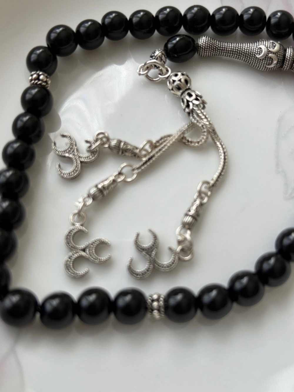 OLTU STONE (JET)   PRAYER BEAD MASBAHA TASBIH 33 beads With Silver TasselTesbih